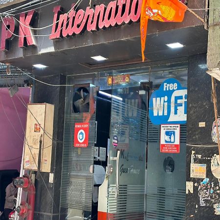 Hotel Pk International Near By New Delhi Station I Couple Friendly Nova Deli Exterior foto